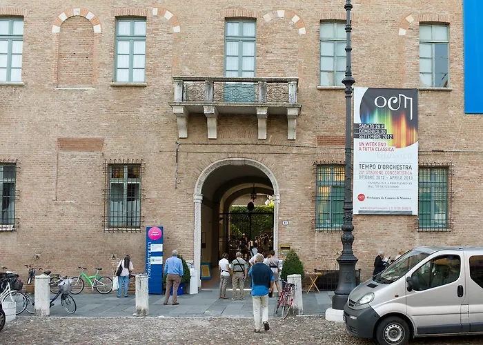 Palazzo Castiglioni Luxury Suites